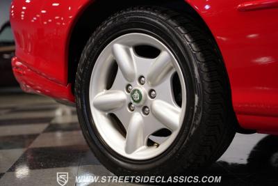 1999 Jaguar XK8 Convertible