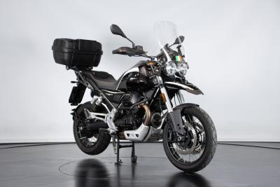 2022 Moto Guzzi V85 TT GUARDIA D&rsquo;ONORE 1946