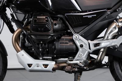 2022 Moto Guzzi V85 TT GUARDIA D&rsquo;ONORE 1946