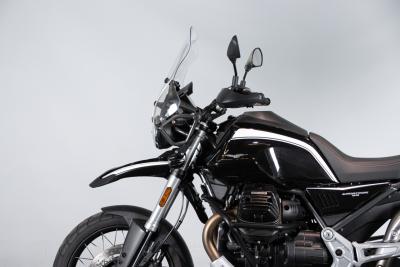 2022 Moto Guzzi V85 TT GUARDIA D&rsquo;ONORE 1946