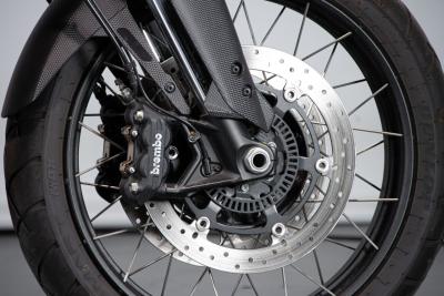 2022 Moto Guzzi V85 TT GUARDIA D&rsquo;ONORE 1946