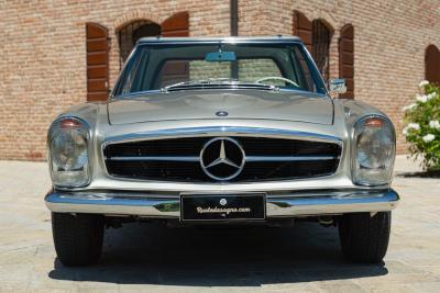 1965 Mercedes - Benz 230 SL