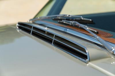 1965 Mercedes - Benz 230 SL