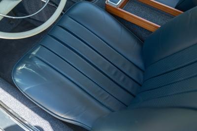 1965 Mercedes - Benz 230 SL