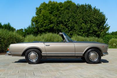 1969 Mercedes - Benz 280 SL