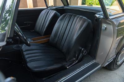 1969 Mercedes - Benz 280 SL