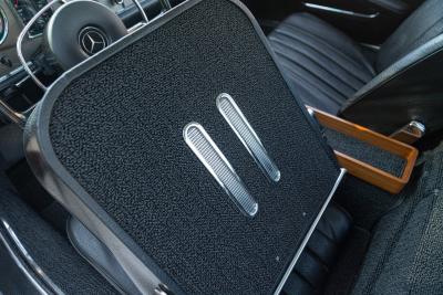 1969 Mercedes - Benz 280 SL