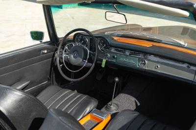 1969 Mercedes - Benz 280 SL