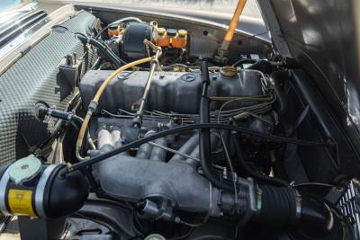 1969 Mercedes - Benz 280 SL