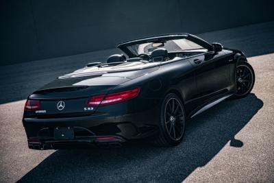 2017 Mercedes - Benz AMG S63