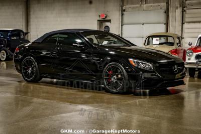 2017 Mercedes - Benz AMG S63