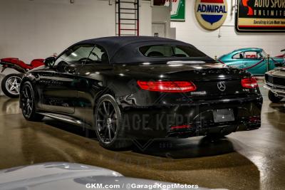 2017 Mercedes - Benz AMG S63