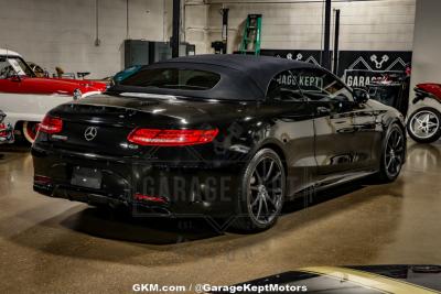 2017 Mercedes - Benz AMG S63