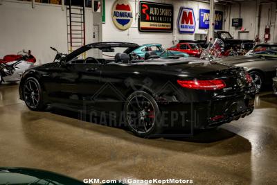 2017 Mercedes - Benz AMG S63