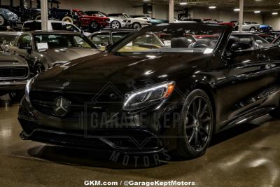 2017 Mercedes - Benz AMG S63