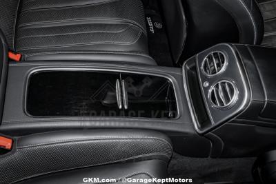 2017 Mercedes - Benz AMG S63