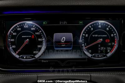 2017 Mercedes - Benz AMG S63