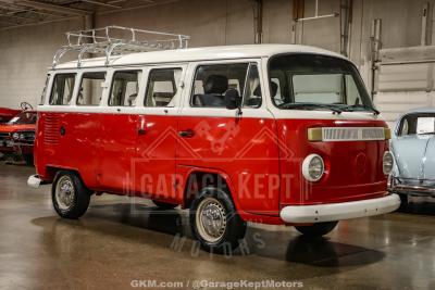 1973 Volkswagen Type 2 Bus