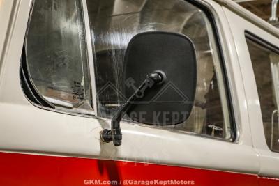 1973 Volkswagen Type 2 Bus