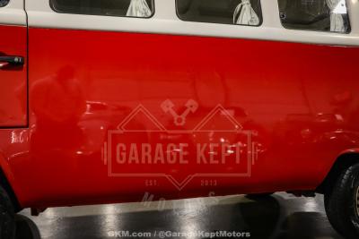 1973 Volkswagen Type 2 Bus