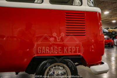 1973 Volkswagen Type 2 Bus