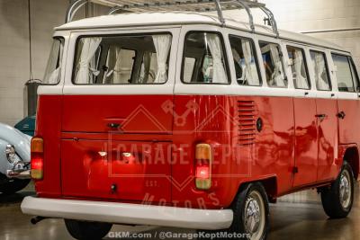 1973 Volkswagen Type 2 Bus