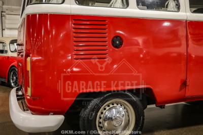 1973 Volkswagen Type 2 Bus