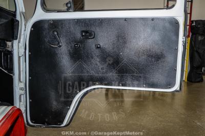 1973 Volkswagen Type 2 Bus