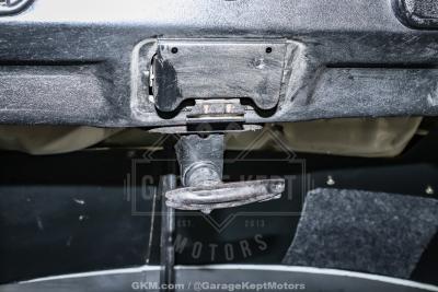 1973 Volkswagen Type 2 Bus