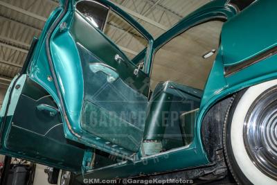 1956 Oldsmobile Super 88 Holiday Sedan