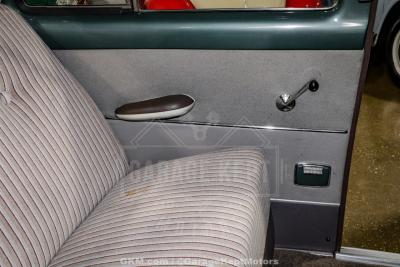 1951 Ford Custom Deluxe