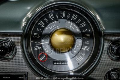 1951 Ford Custom Deluxe