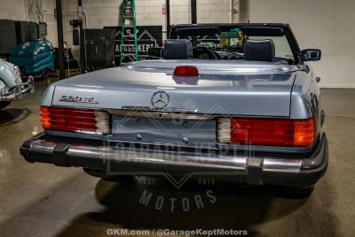 1986 Mercedes - Benz 560SL