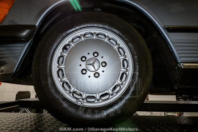 1986 Mercedes - Benz 560SL