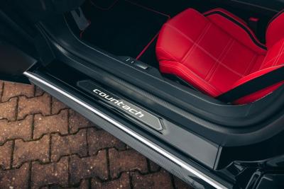 2022 Lamborghini Countach LPI 800-4