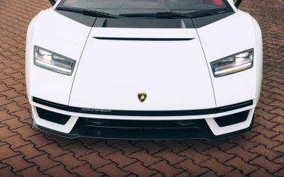 2022 Lamborghini Countach LPI 800-4