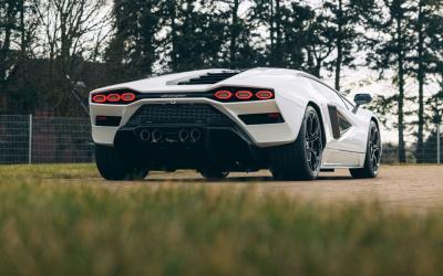 2022 Lamborghini Countach LPI 800-4
