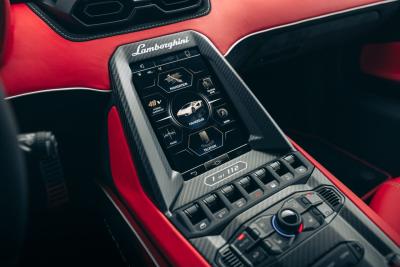 2022 Lamborghini Countach LPI 800-4