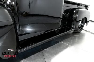 1949 Ford F1 Restomod