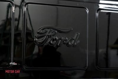 1949 Ford F1 Restomod