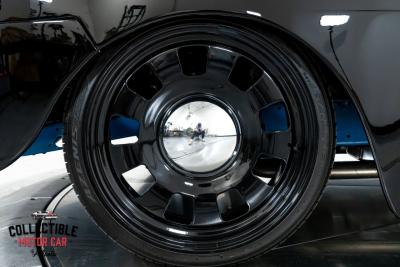 1949 Ford F1 Restomod