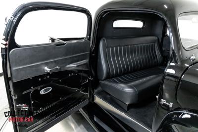 1949 Ford F1 Restomod