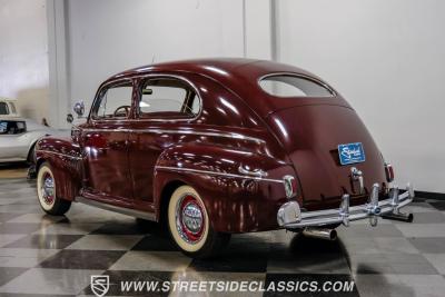 1941 Ford Deluxe Tudor Sedan