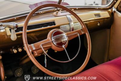 1941 Ford Deluxe Tudor Sedan