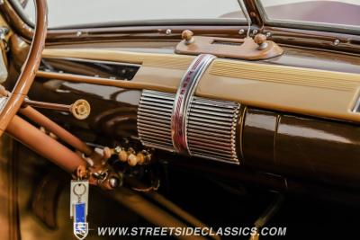 1941 Ford Deluxe Tudor Sedan