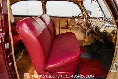 1941 Ford Deluxe Tudor Sedan