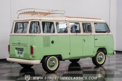 1994 Volkswagen Type 2 13 Window Deluxe Bus