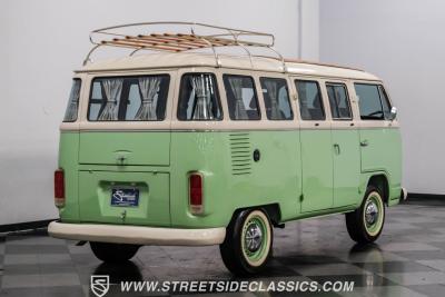 1994 Volkswagen Type 2 13 Window Deluxe Bus