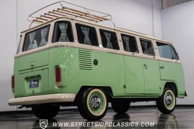 1994 Volkswagen Type 2 13 Window Deluxe Bus