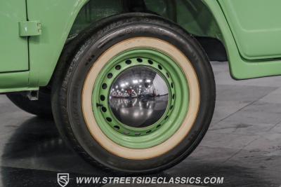 1994 Volkswagen Type 2 13 Window Deluxe Bus